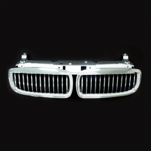 For BMW E65/E66 (2002~05 改款前) 黑水箱罩